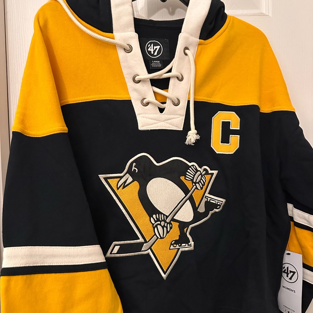 NWT '47 Women's Large NHL Pittsburgh Penguin's #87 Crosby Hooded Sweater
